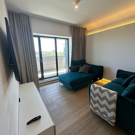 Apartament De Lux Bukarest Exteriör bild