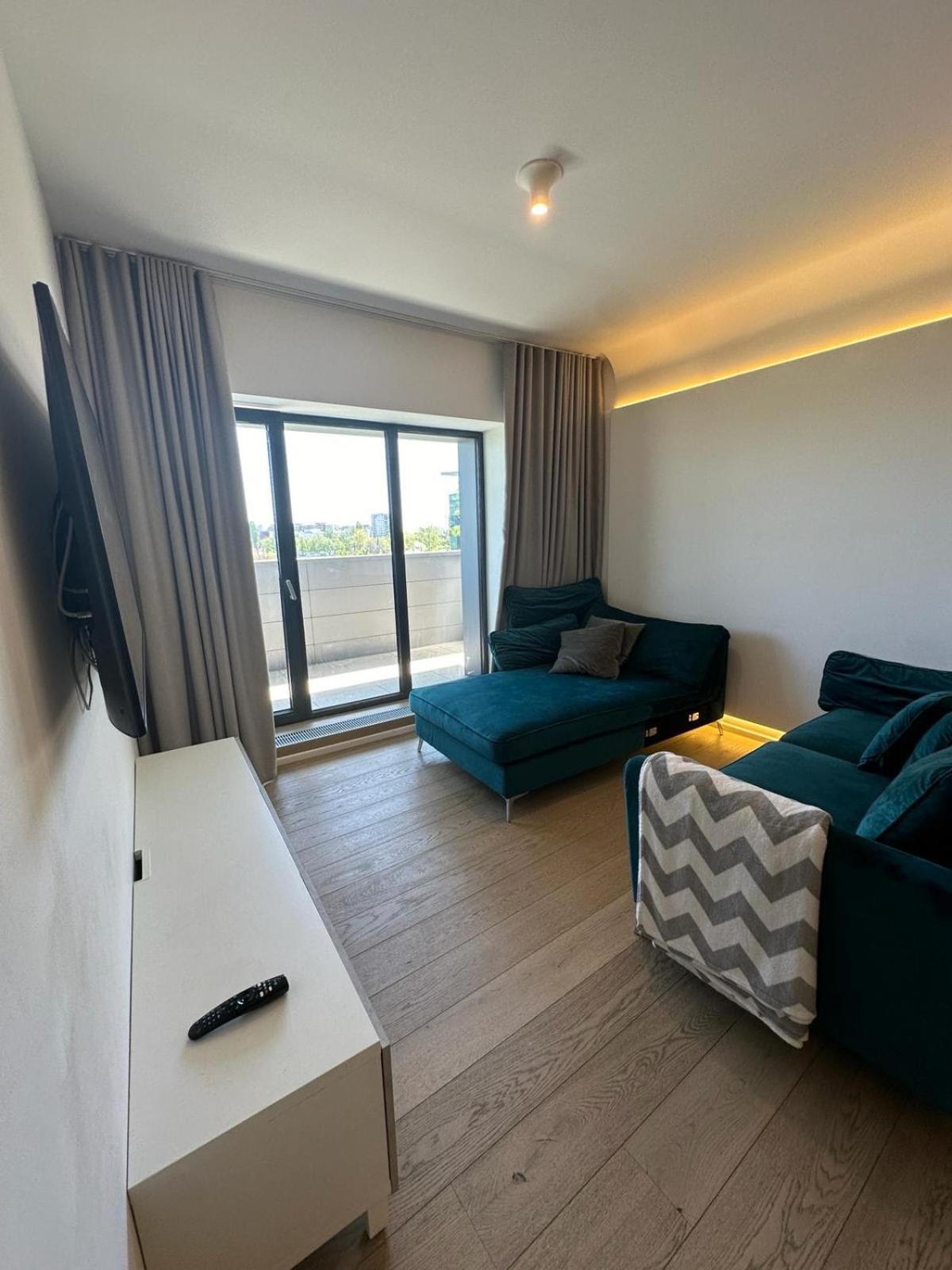 Apartament De Lux Bukarest Exteriör bild